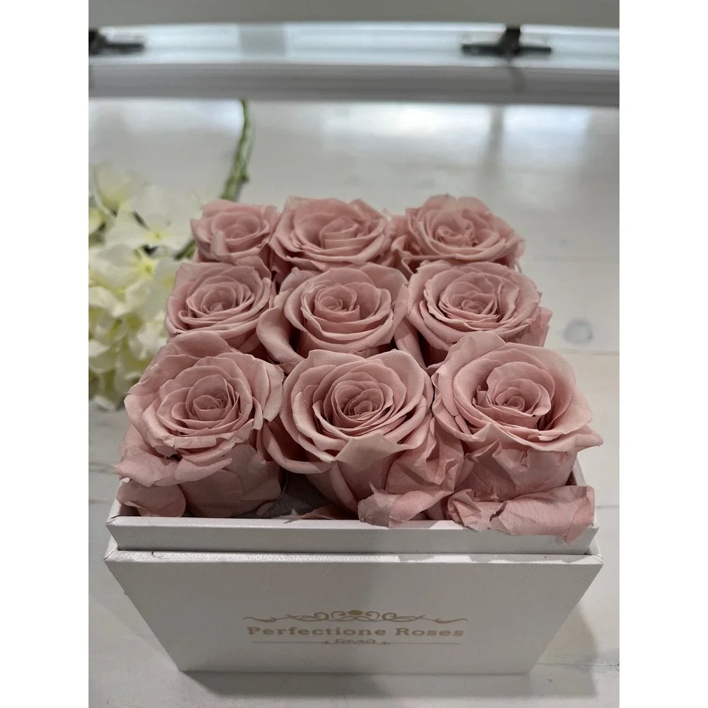 Perfectione Roses 9 real pink Roses Preserved Clear Acrylic‎ Box Floral Gift